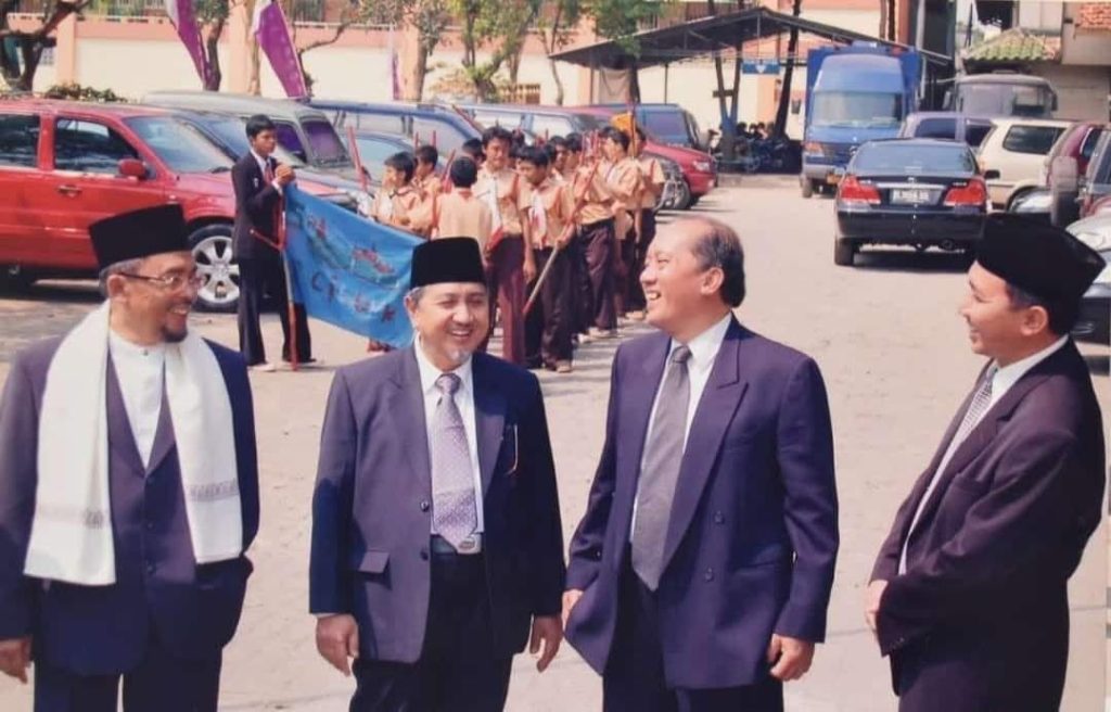 Kyai Syukri Dalam Kenangan Santrinya kyai syukri papa andin